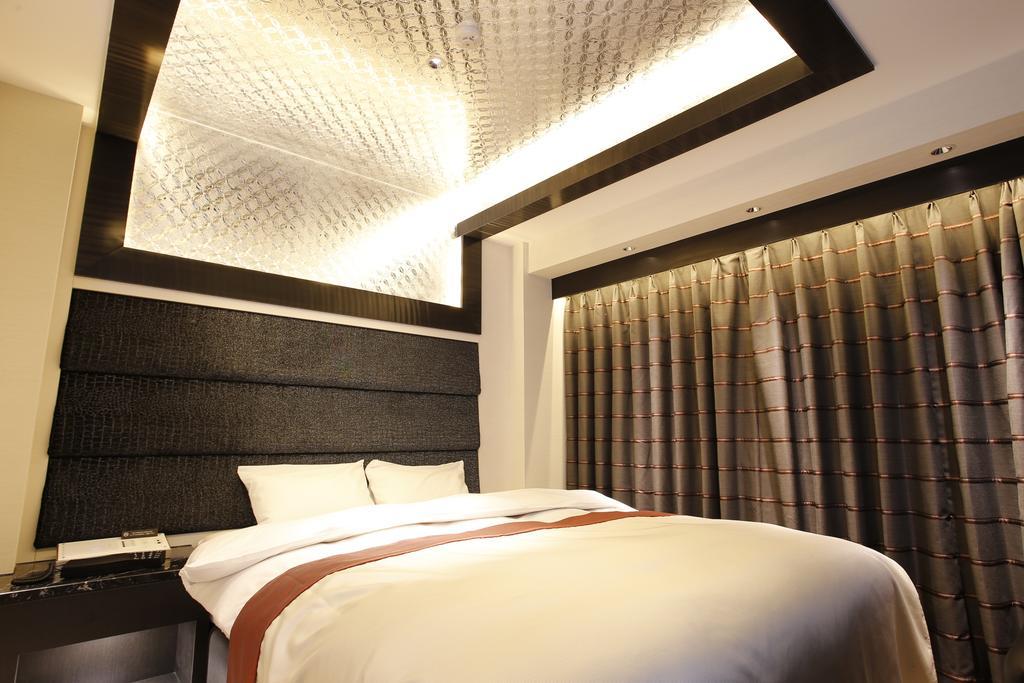 Hotel Moana Shinjuku (Adults Only) Tokyo Exterior photo