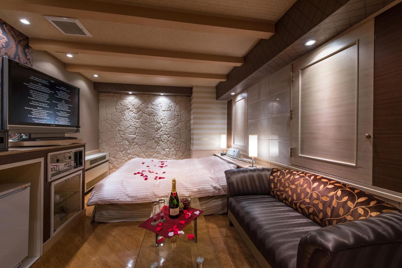 Hotel Moana Shinjuku (Adults Only) Tokyo Exterior photo